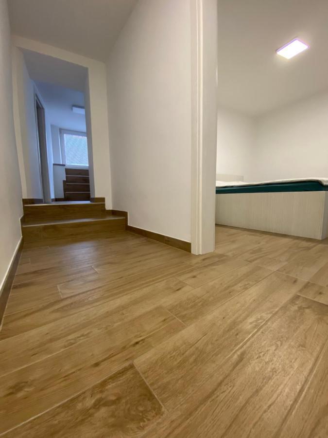 Apartma Sinitus 伊佐拉 外观 照片